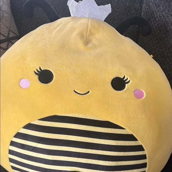 Squishmallow Sunny The 16 inch Honey Bee Plush - Picture 2 of 3